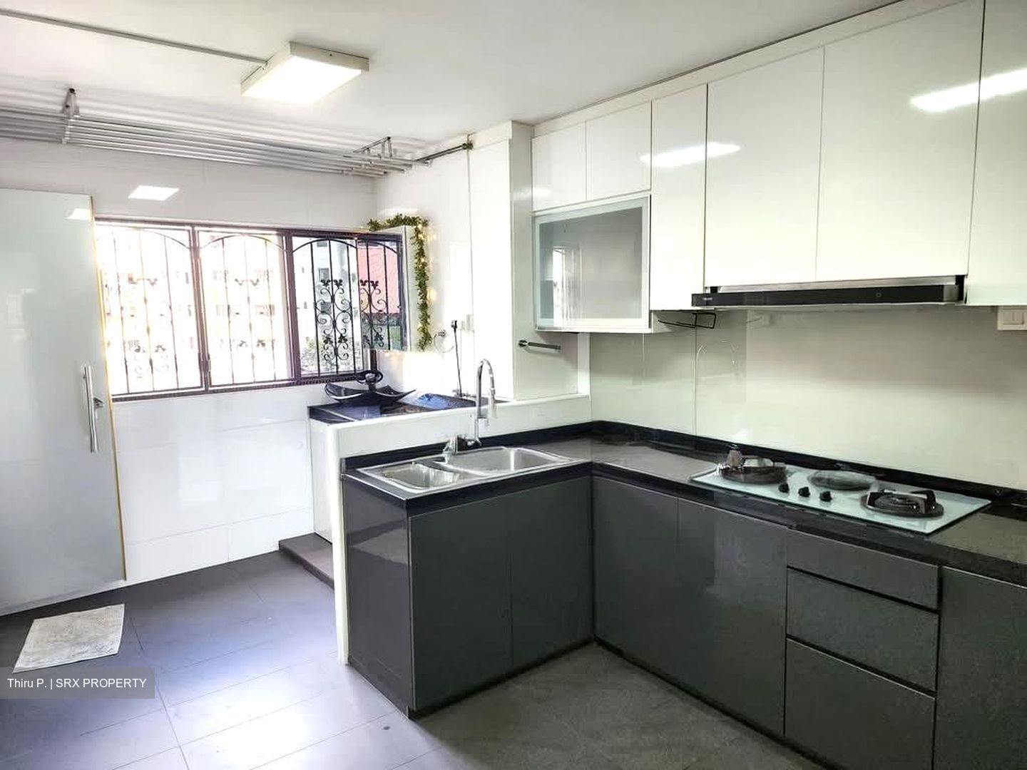 Blk 241 Jurong East Street 24 (Jurong East), HDB 3 Rooms #569991241